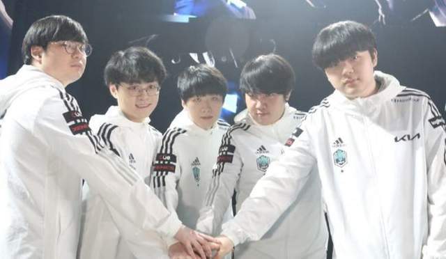 球员需要对 球员需要对