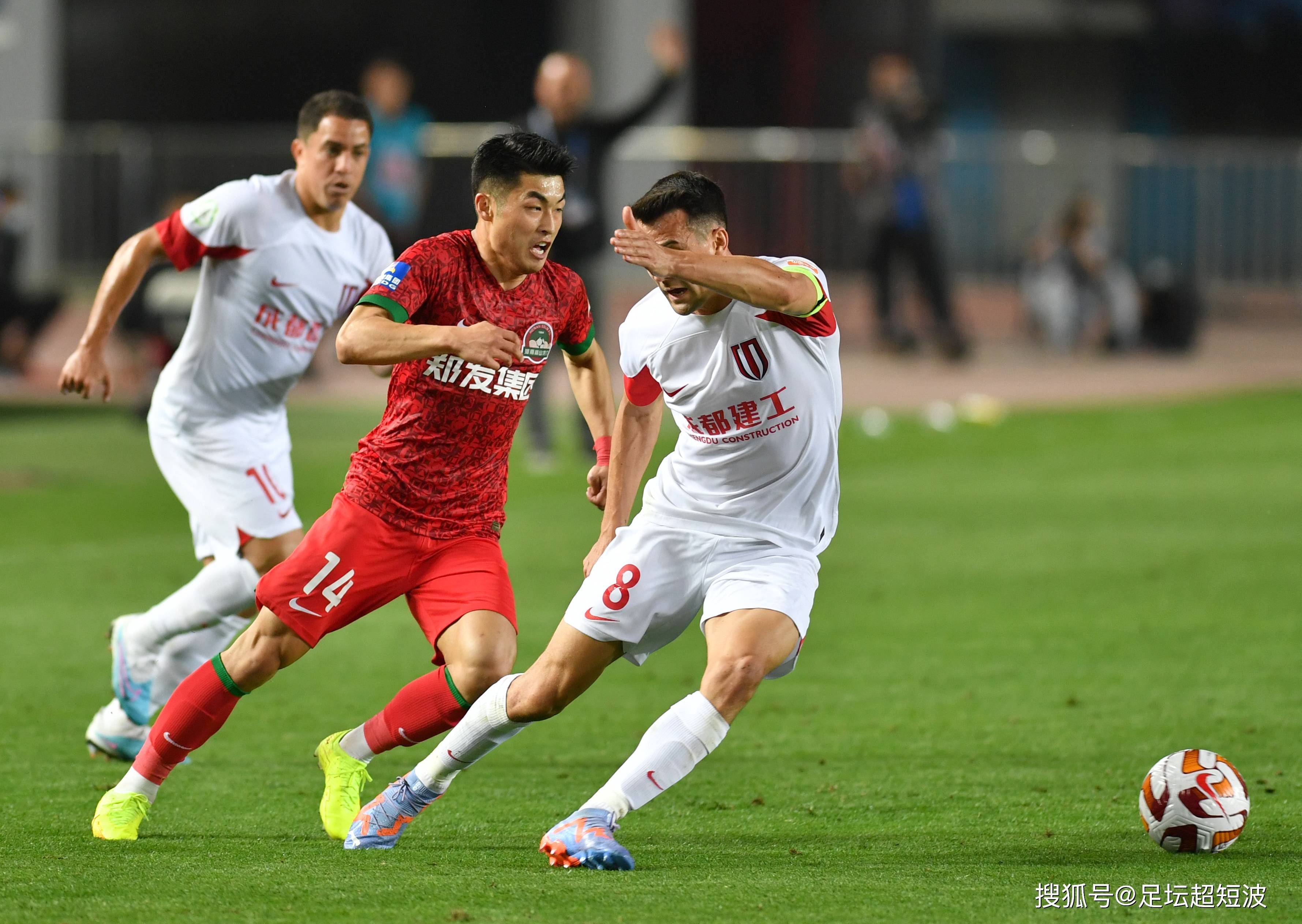 他的身体状 他的身体状